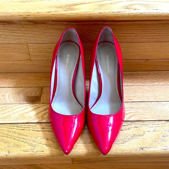 BCBG Red Pump Size 10 M High Heels Pump - Picture 1 of 10
